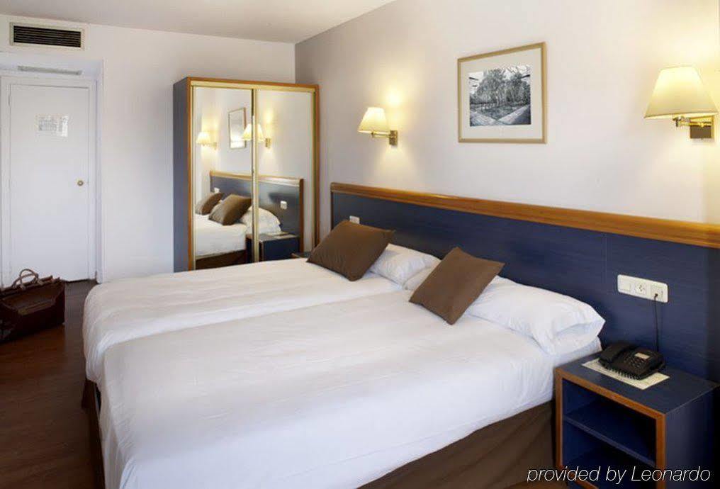 Mollet del Vallès Hotel Hc*** Mollet Barcelona מראה חיצוני תמונה